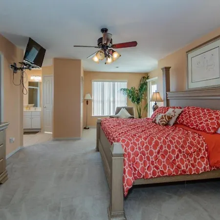 Magical Villa With Pool And Spa! Quiet Community,